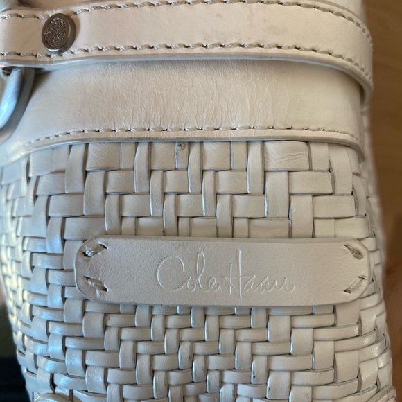 Cole Haan purse - beautiful white woven leather - Picture 5 of 7